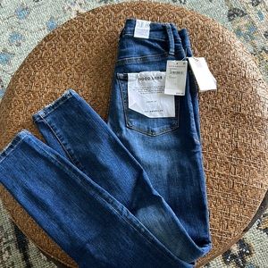NWT - Good American skinny, sculpting jeans, size 0/25